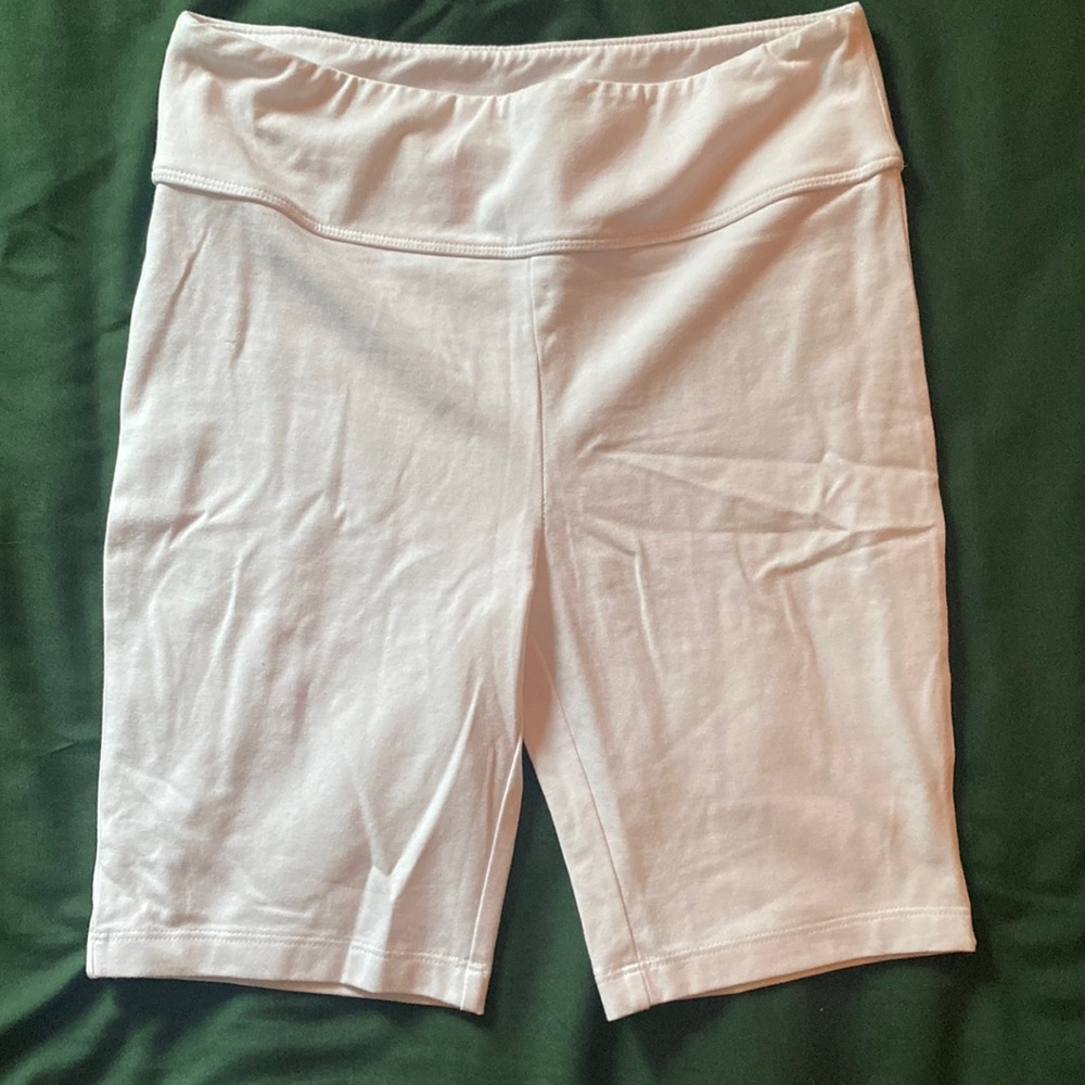 White TEEN biker shorts, size XL (14/16).